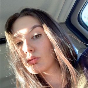 Meet your Posher, Josie